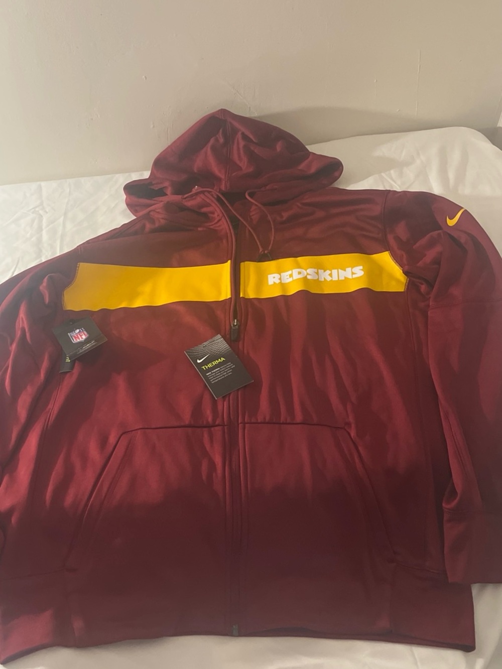New with tag Nike NFL Vintage Washington Football Zip Up Hoodie Size L